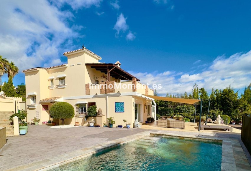 Bestaande woning - Vrijstaande villa - Estepona  - Estepona Centro