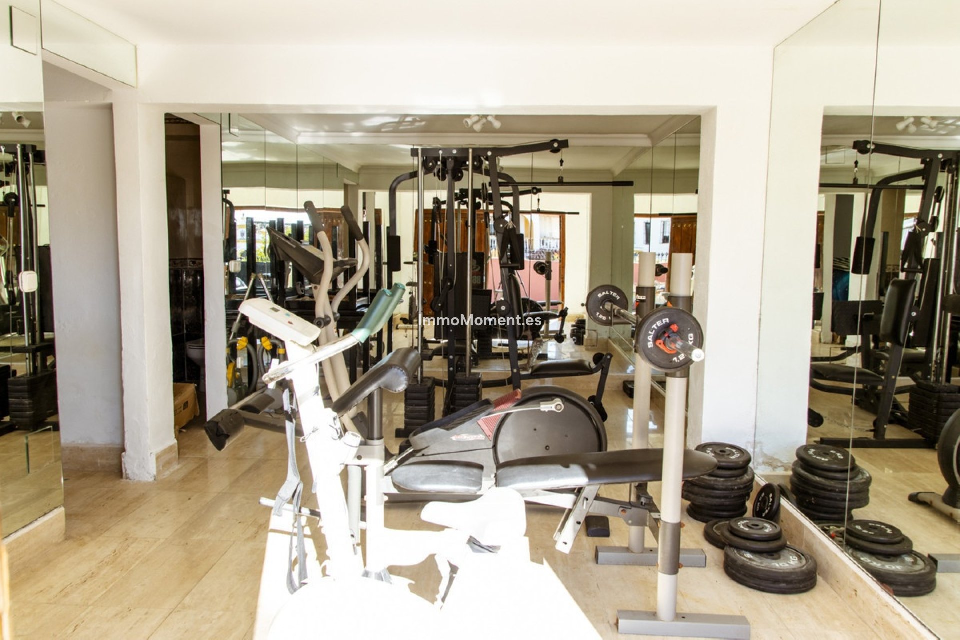 Bestaande woning - Vrijstaande villa - Estepona  - Estepona Centro