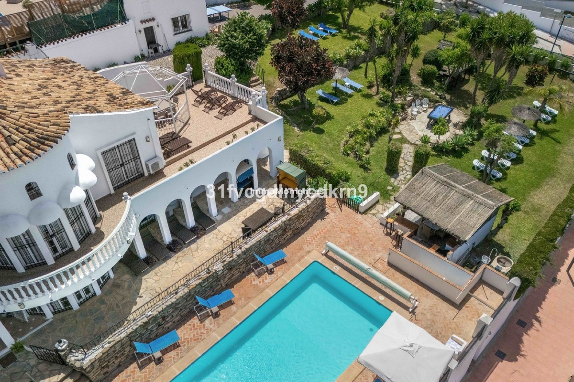 Bestaande woning - Vrijstaande villa - Estepona  - Estepona Centro
