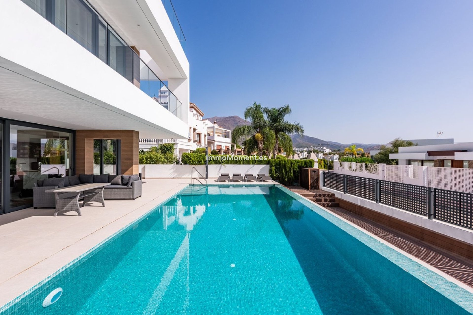 Bestaande woning - Vrijstaande villa - Estepona  - Estepona Centro