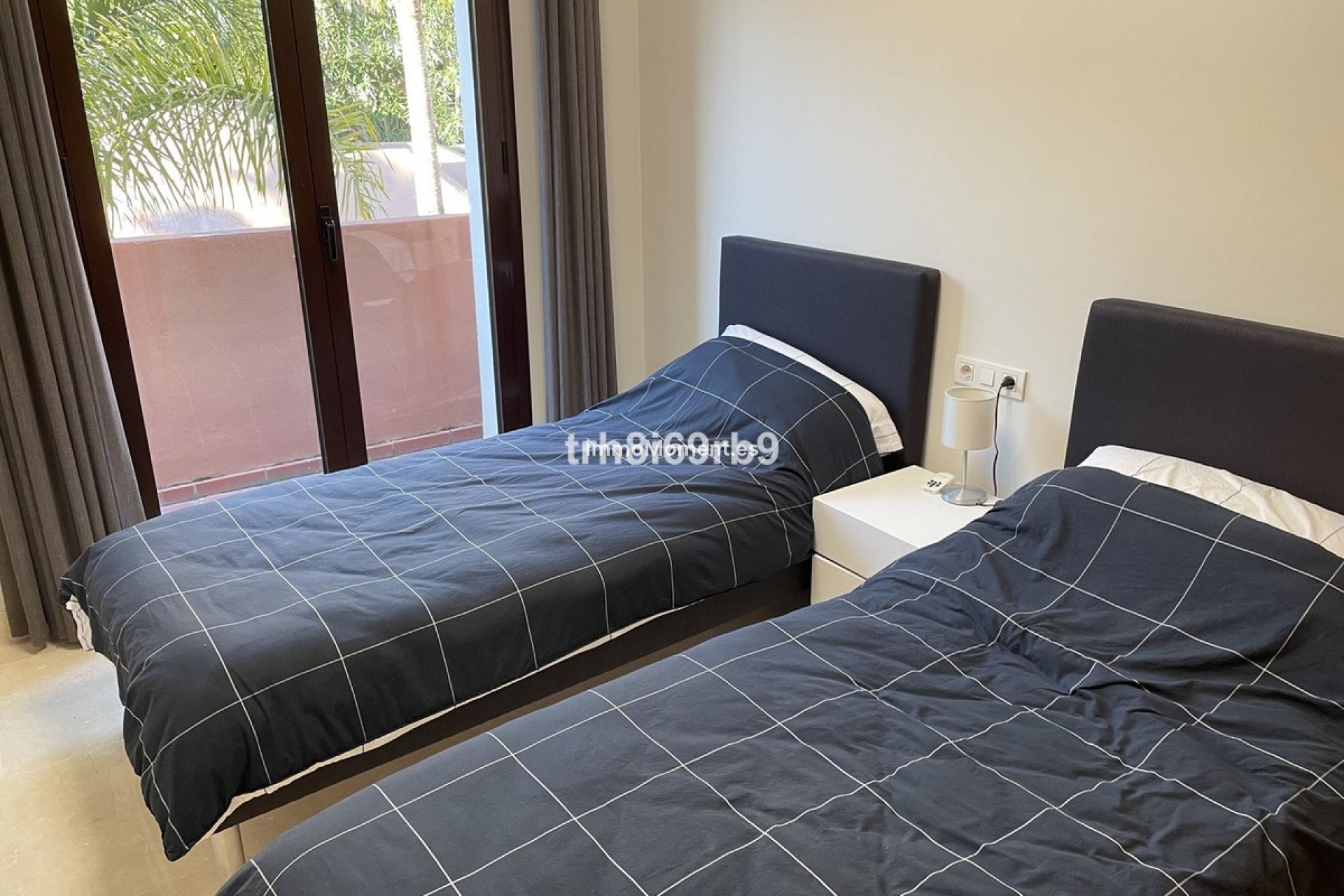 Bestaande woning - Vrijstaande villa - Estepona  - Estepona Centro
