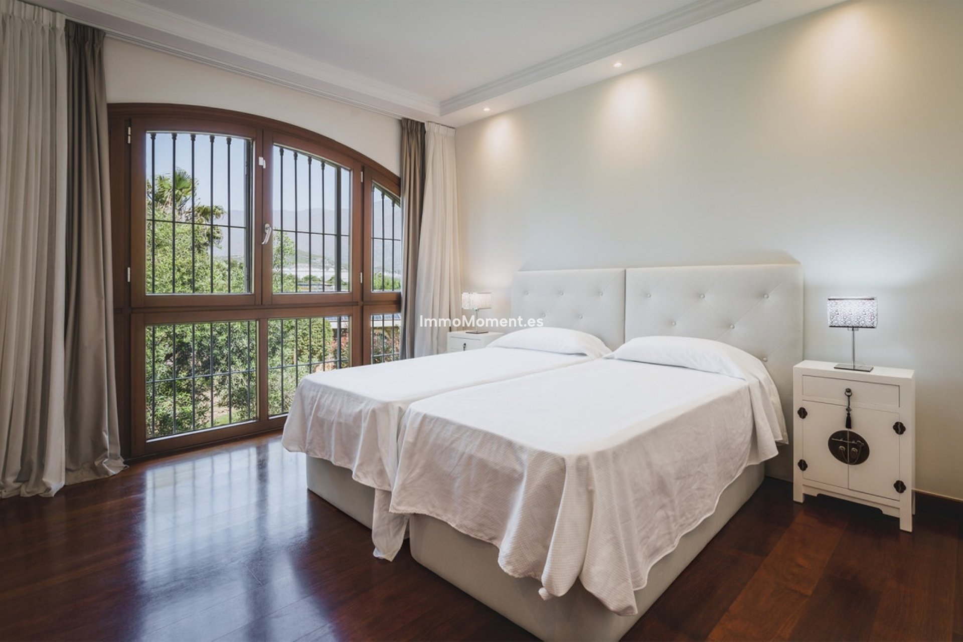 Bestaande woning - Vrijstaande villa - Estepona  - Estepona Centro