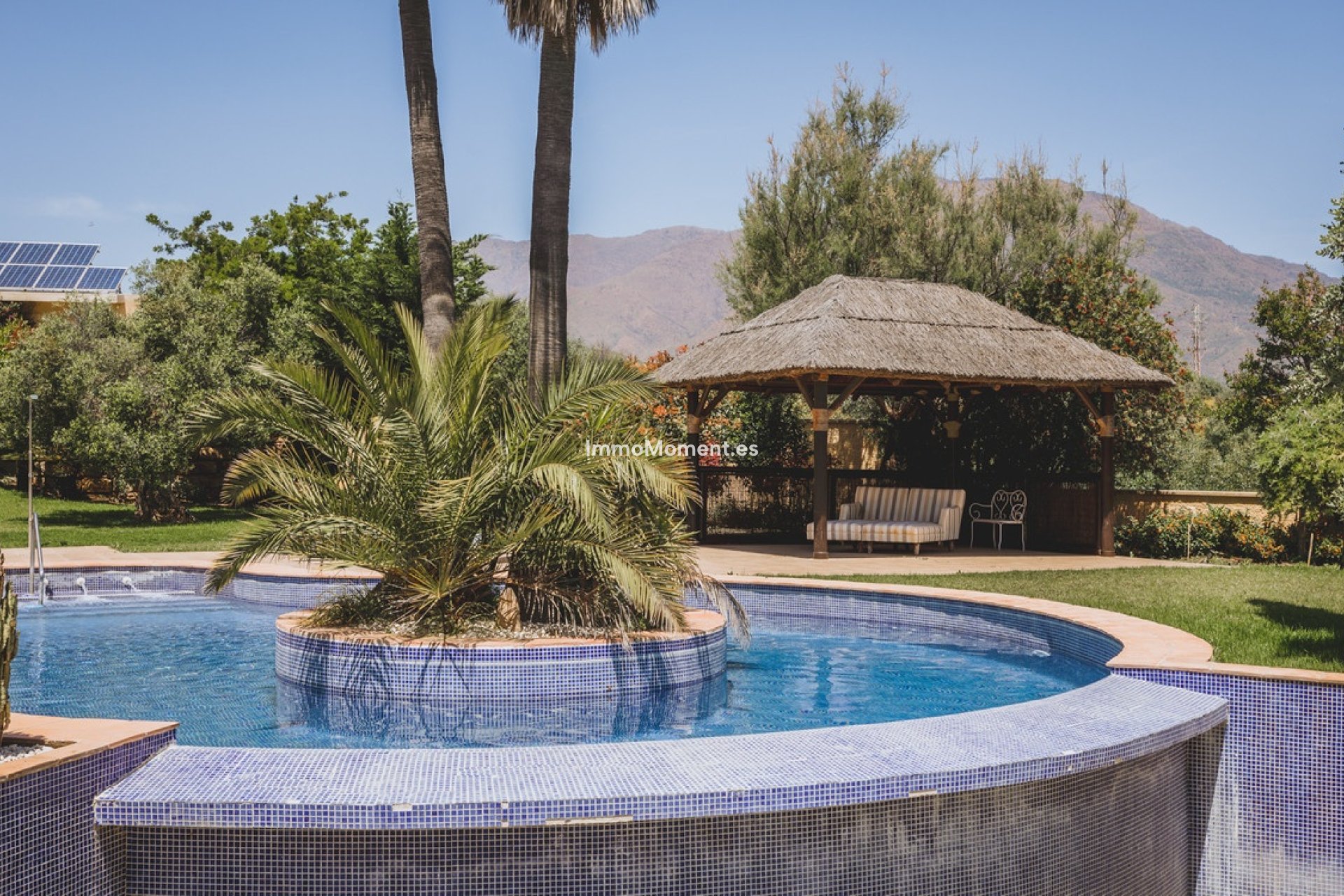 Bestaande woning - Vrijstaande villa - Estepona  - Estepona Centro
