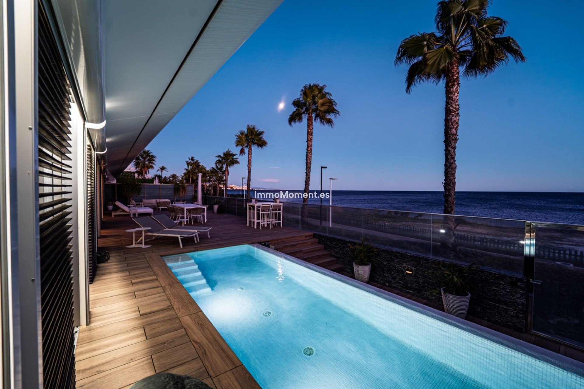 Bestaande woning - Vrijstaande villa - Estepona  - Estepona Centro
