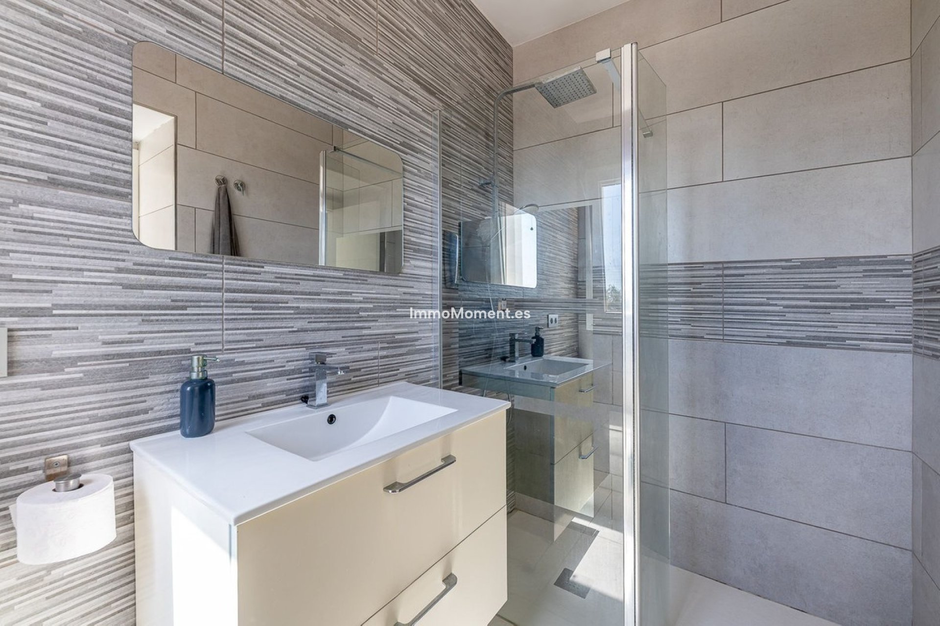 Bestaande woning - Vrijstaande villa - Estepona  - Estepona Centro