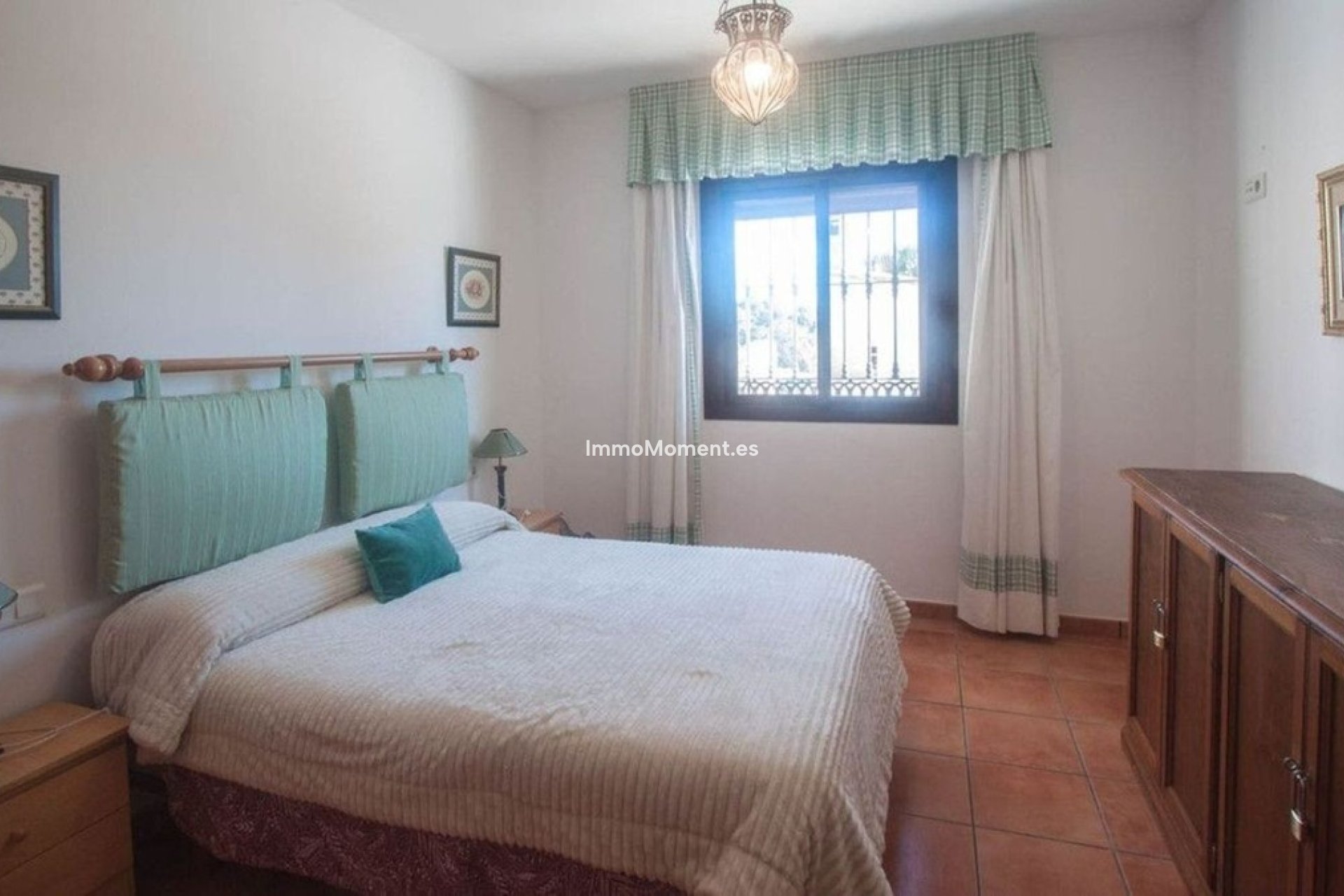 Bestaande woning - Vrijstaande villa - Estepona  - Estepona Centro