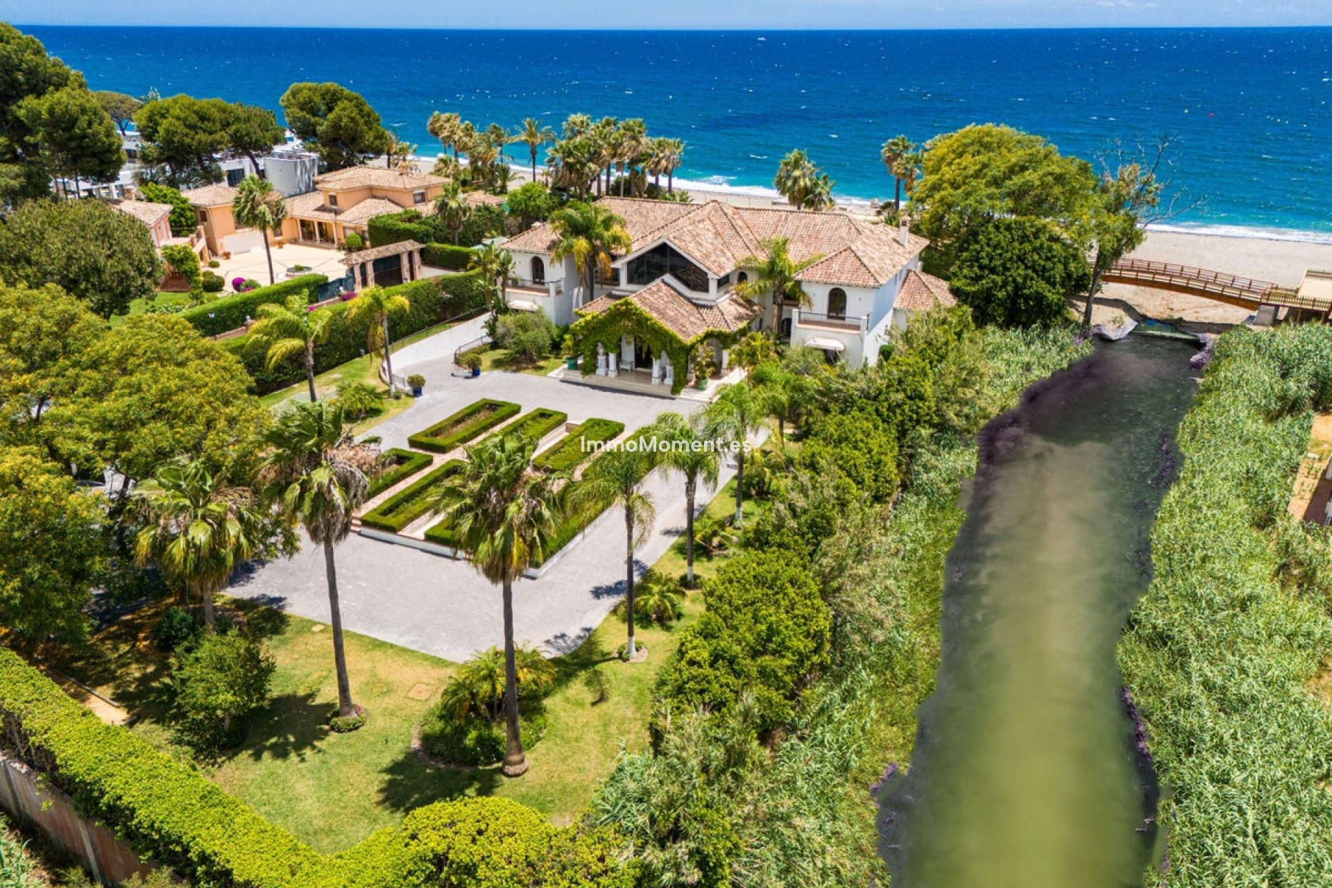 Bestaande woning - Vrijstaande villa - Estepona  - Estepona Centro