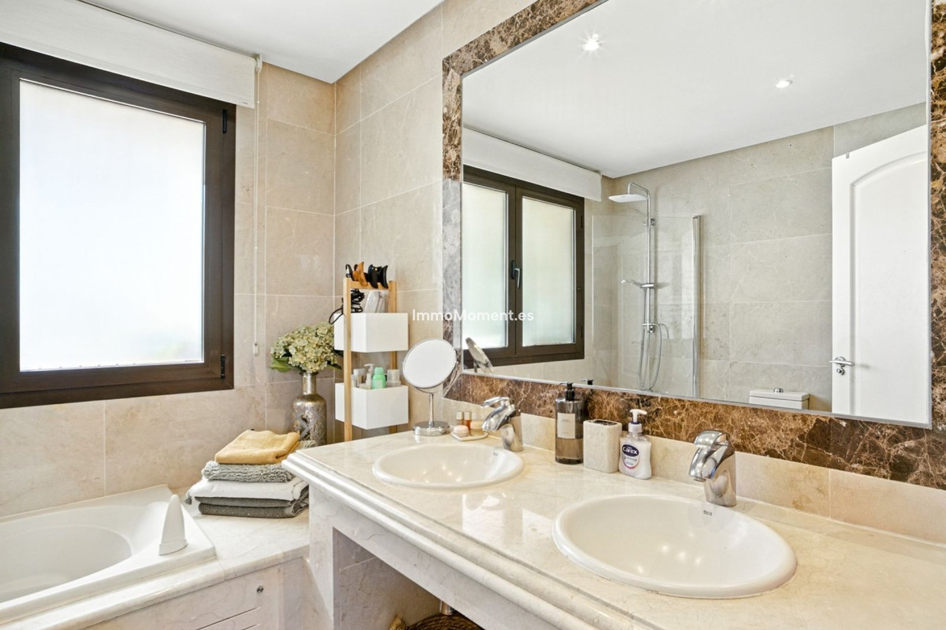 Bestaande woning - Vrijstaande villa - Estepona  - Estepona Centro