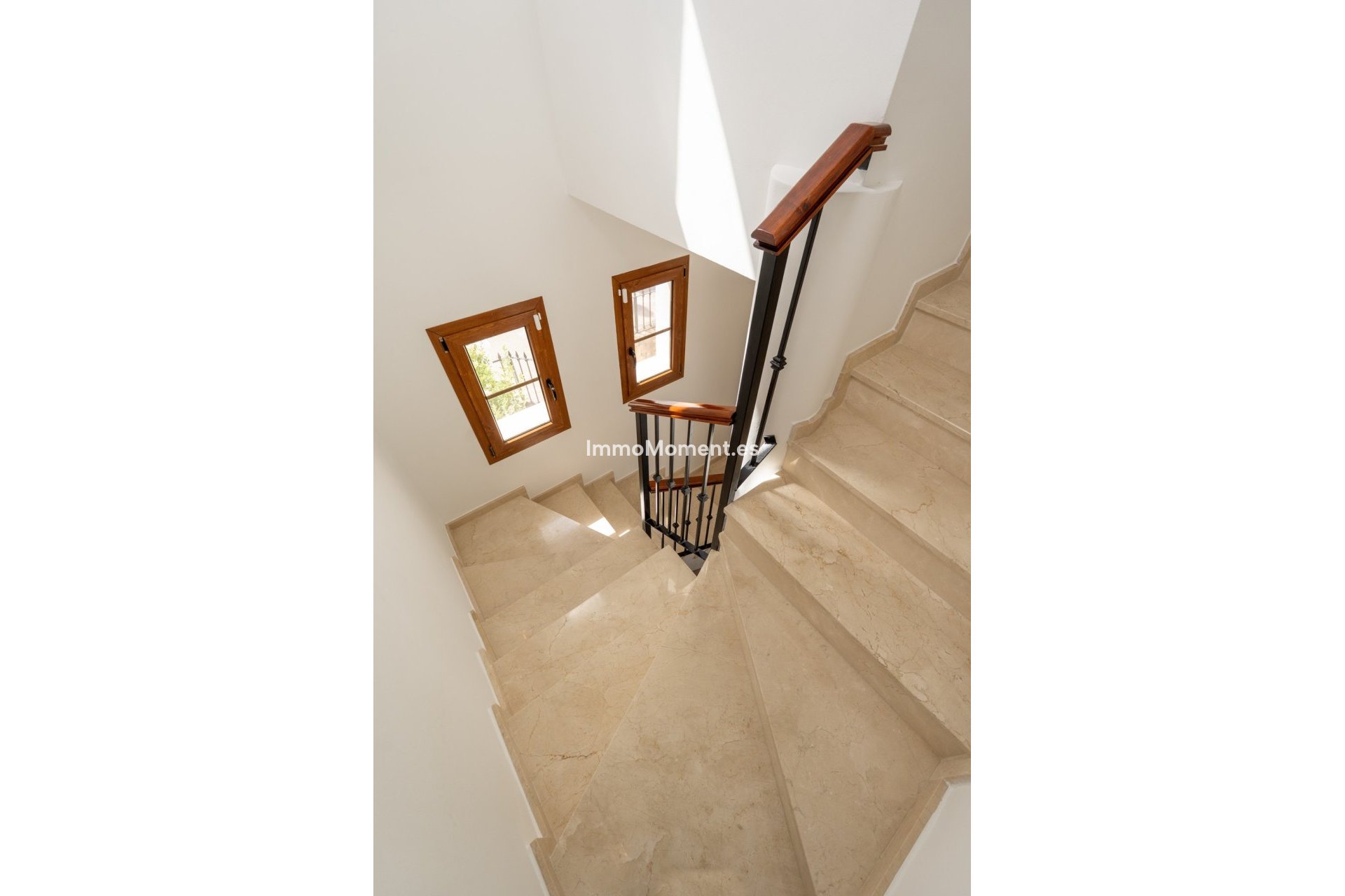 Bestaande woning - Vrijstaande villa - Estepona  - Estepona Centro