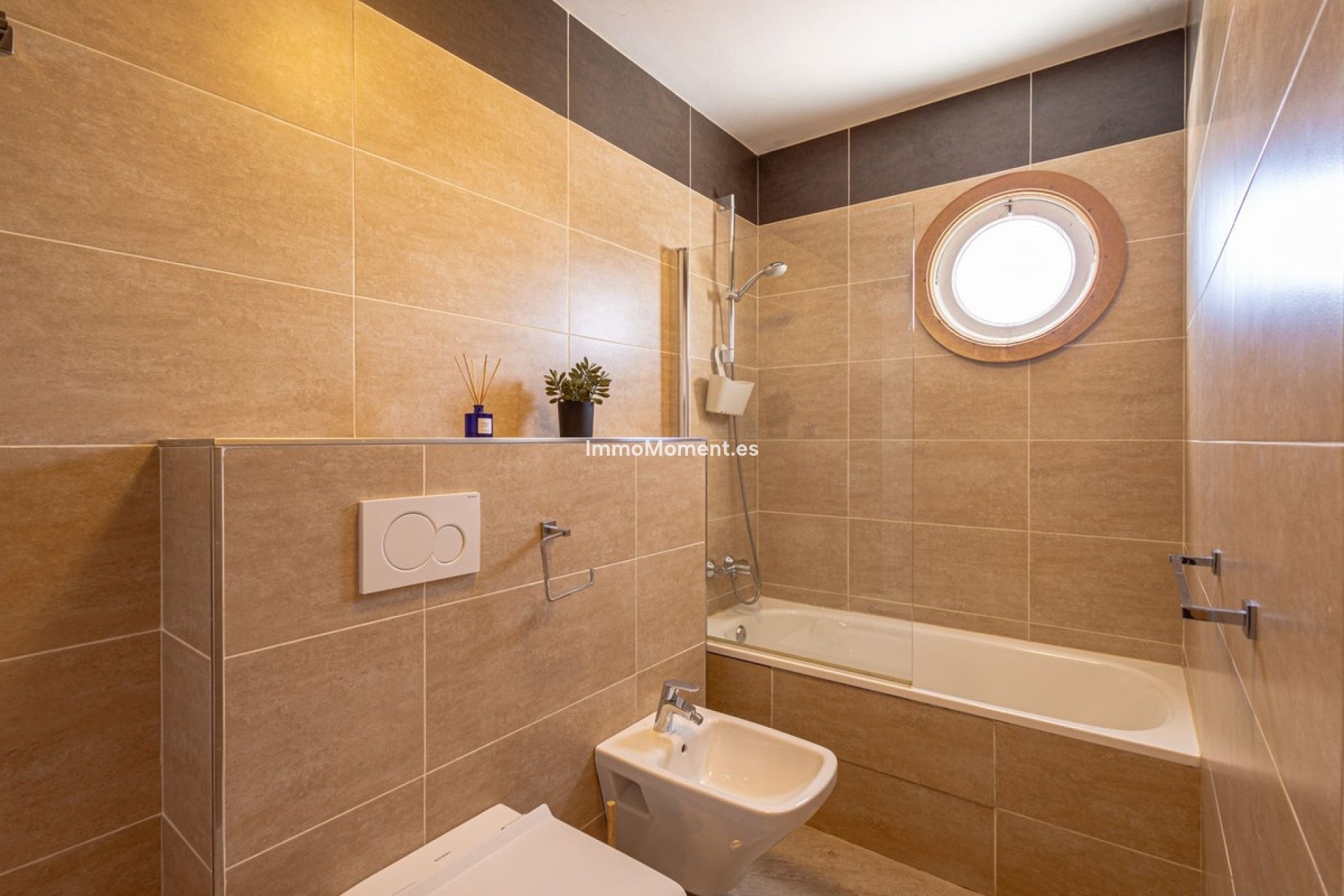 Bestaande woning - Vrijstaande villa - Estepona  - Estepona Centro