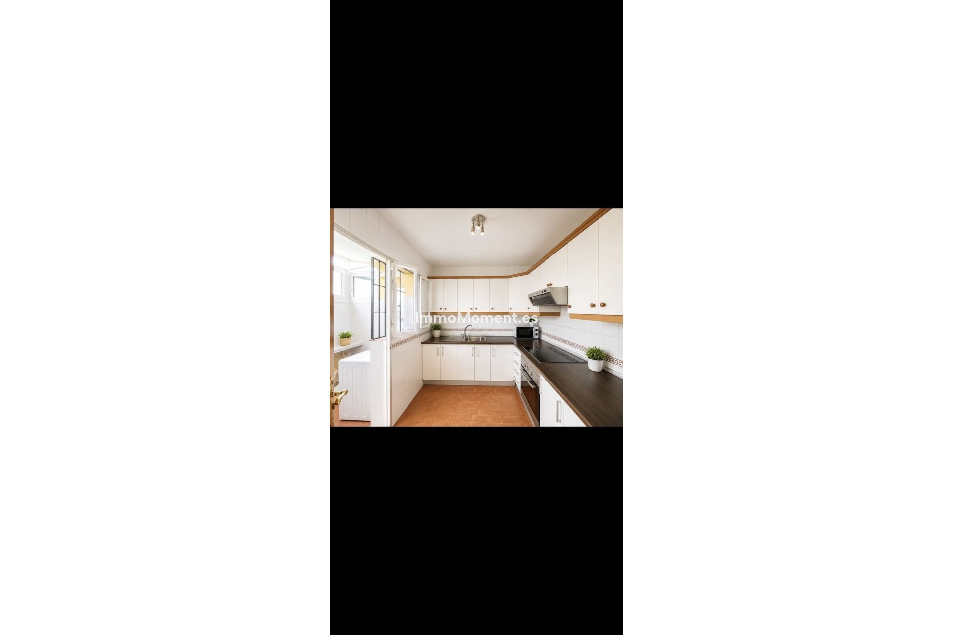 Bestaande woning - Vrijstaande villa - Estepona  - Estepona Centro