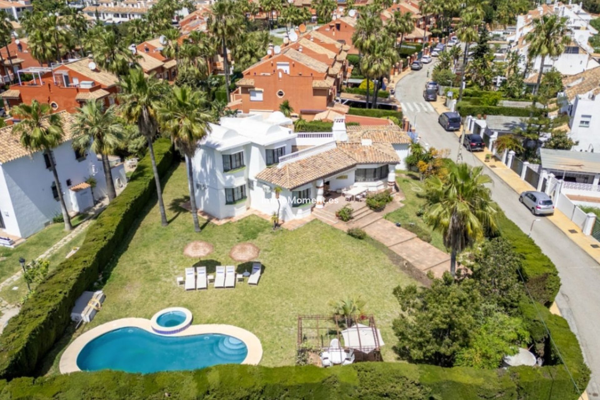 Bestaande woning - Vrijstaande villa - Estepona  - Estepona Centro