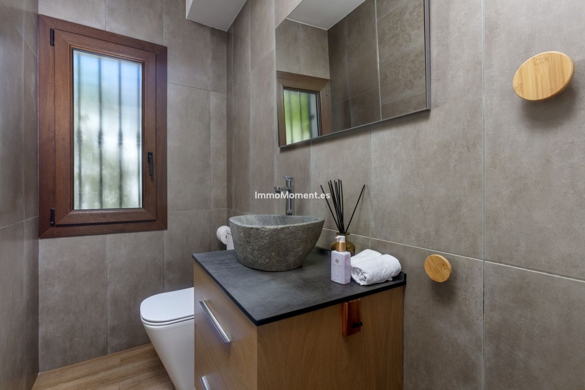 Bestaande woning - Vrijstaande villa - Estepona  - Estepona Centro