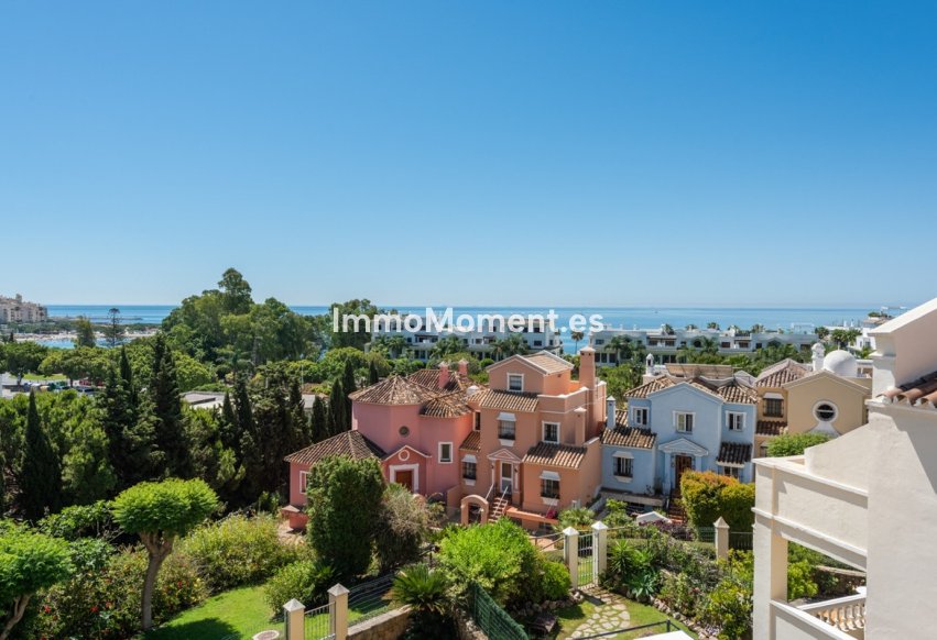 Bestaande woning - Vrijstaande villa - Estepona  - Estepona Centro