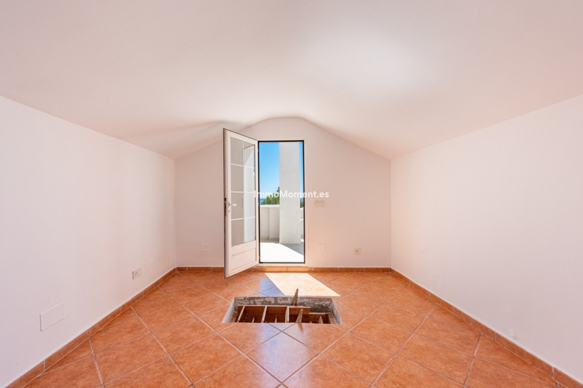 Bestaande woning - Vrijstaande villa - Estepona  - Estepona Centro