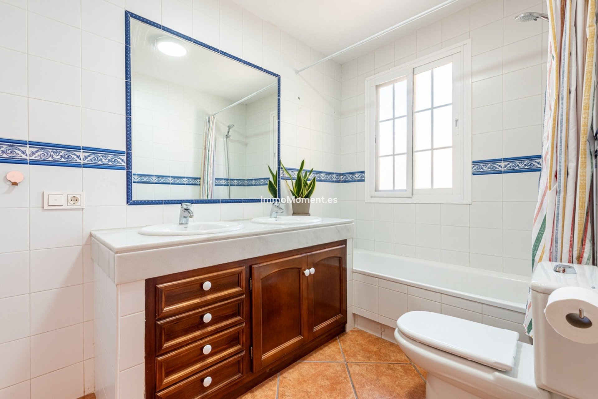 Bestaande woning - Vrijstaande villa - Estepona  - Estepona Centro