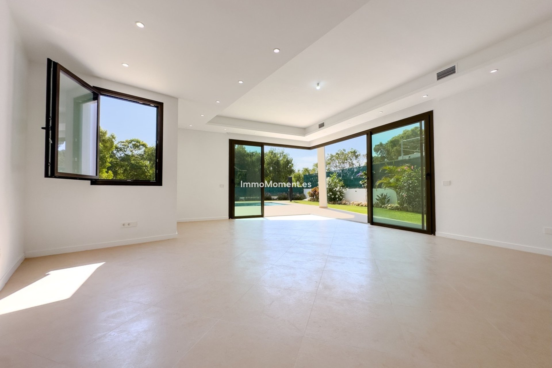 Bestaande woning - Vrijstaande villa - Estepona  - Estepona Centro