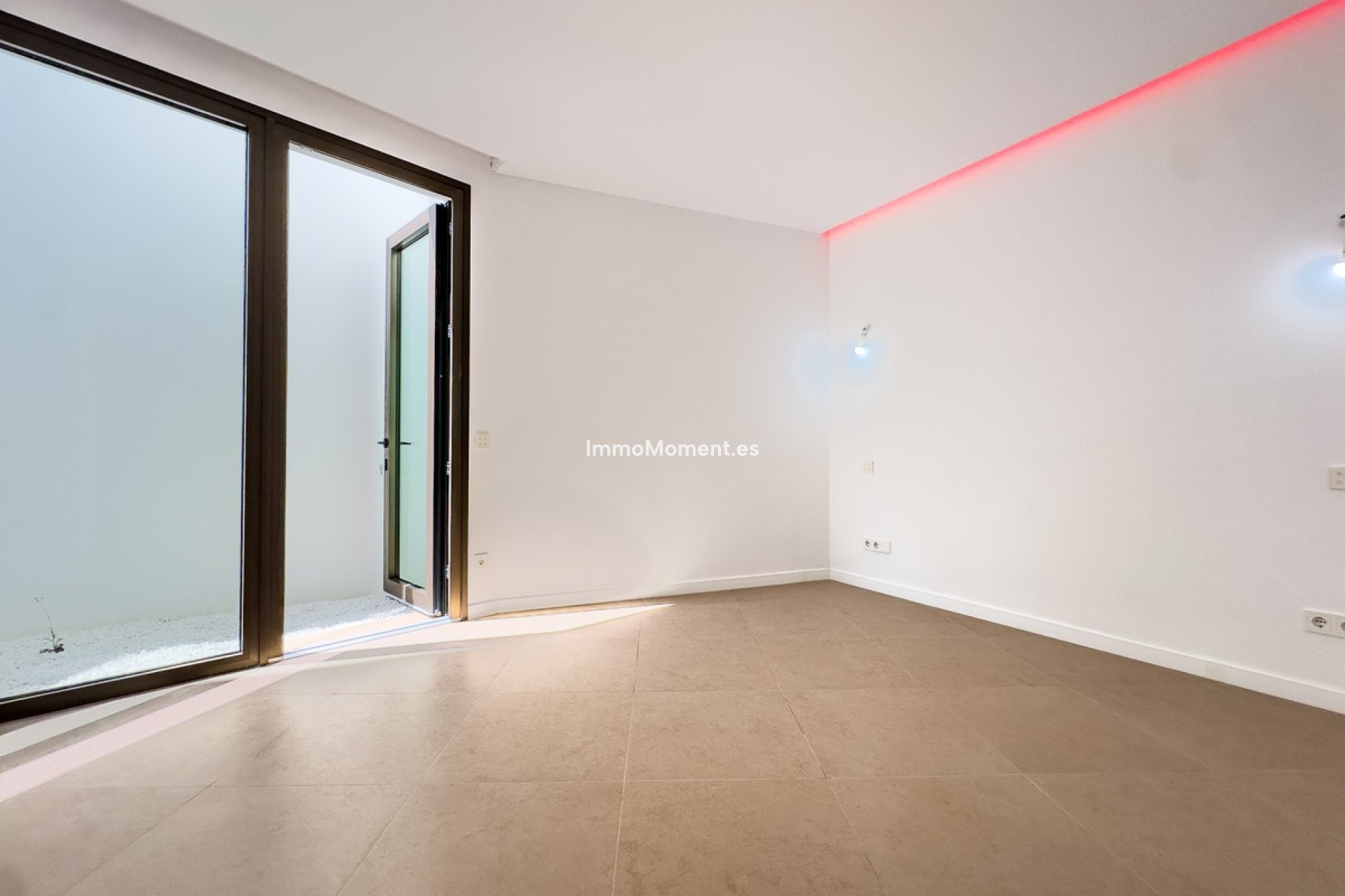 Bestaande woning - Vrijstaande villa - Estepona  - Estepona Centro