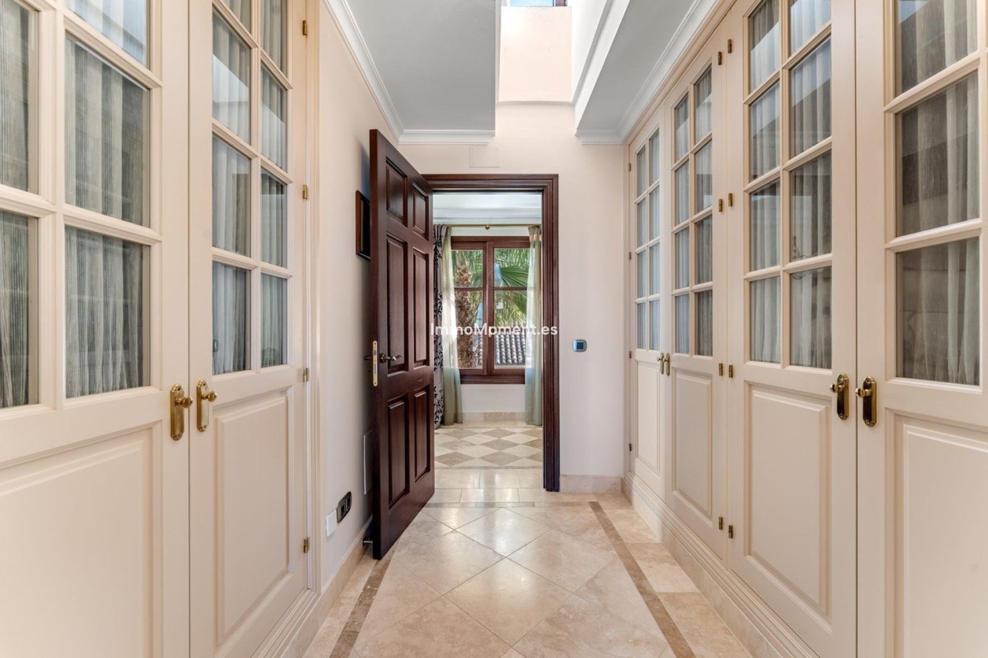 Bestaande woning - Vrijstaande villa - Estepona  - Estepona Centro