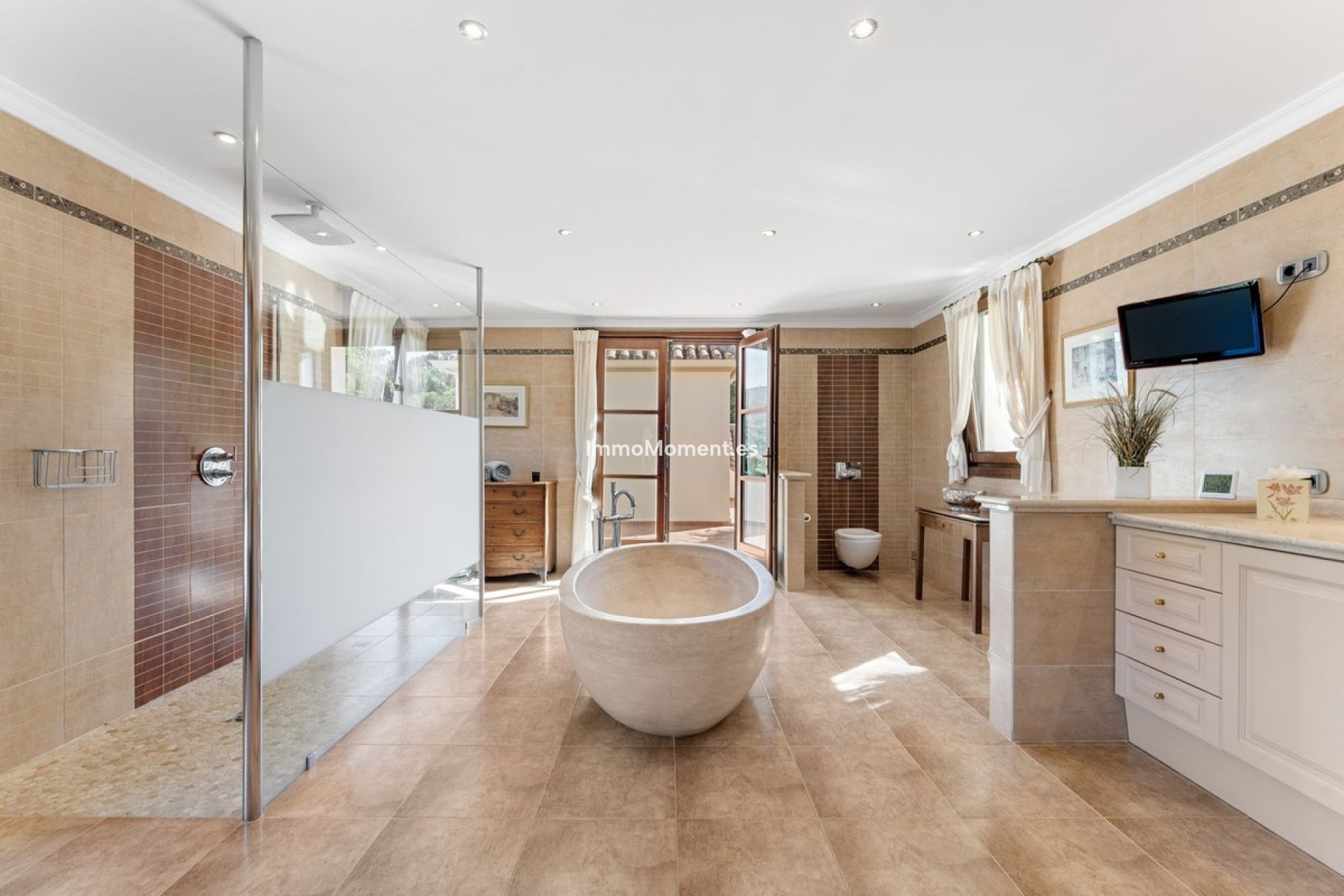 Bestaande woning - Vrijstaande villa - Estepona  - Estepona Centro