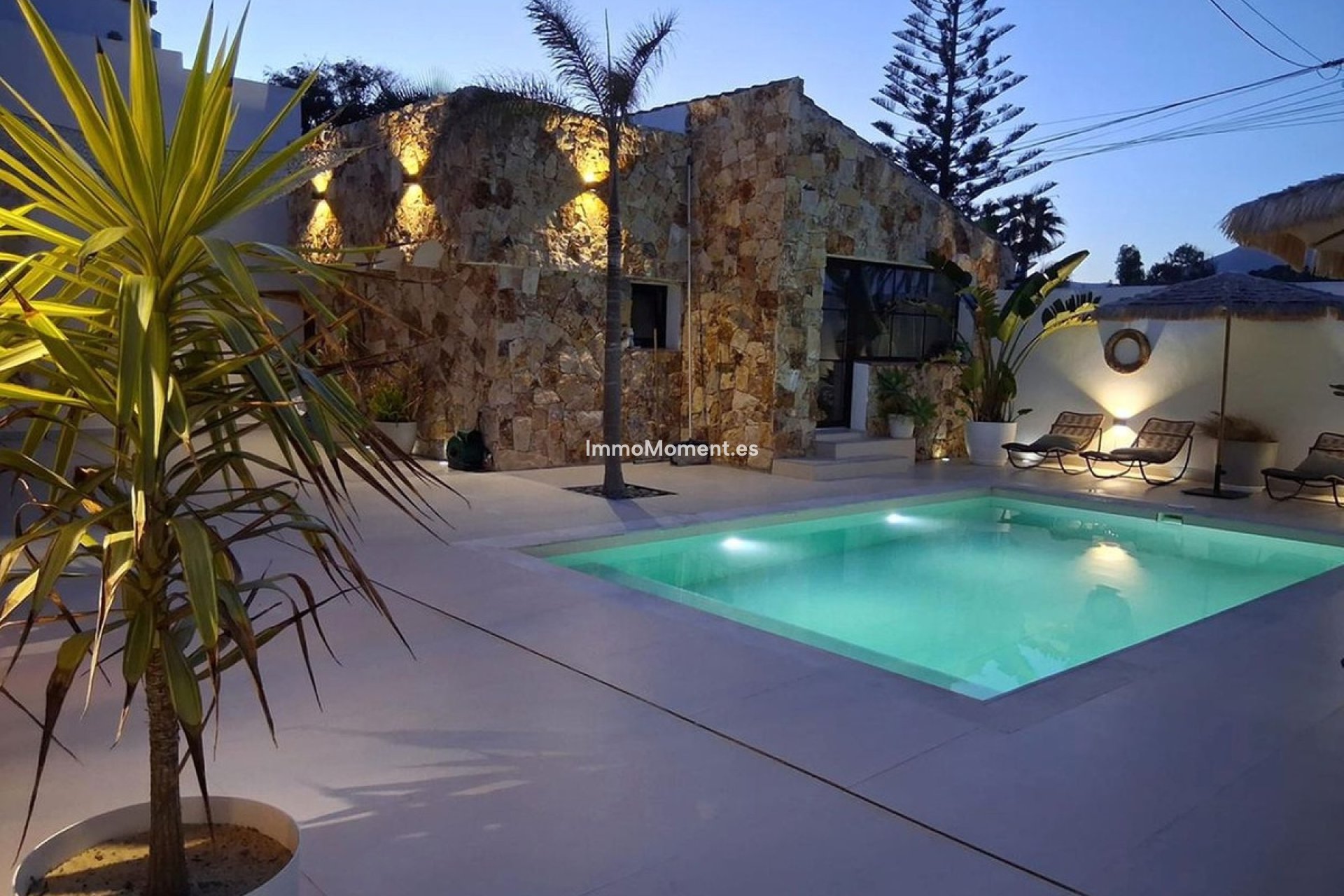 Bestaande woning - Vrijstaande villa - Estepona  - Estepona Centro