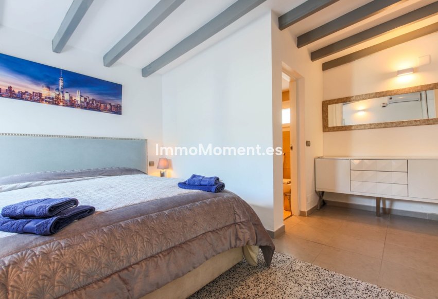 Bestaande woning - Vrijstaande villa - Estepona  - New Golden Mile