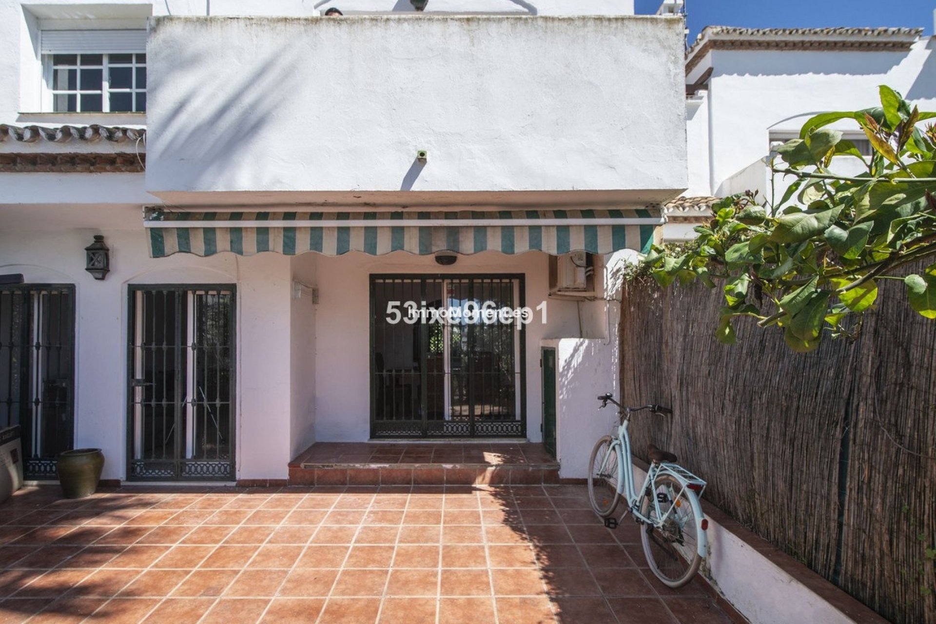 Bestaande woning - Vrijstaande villa - Estepona  - New Golden Mile