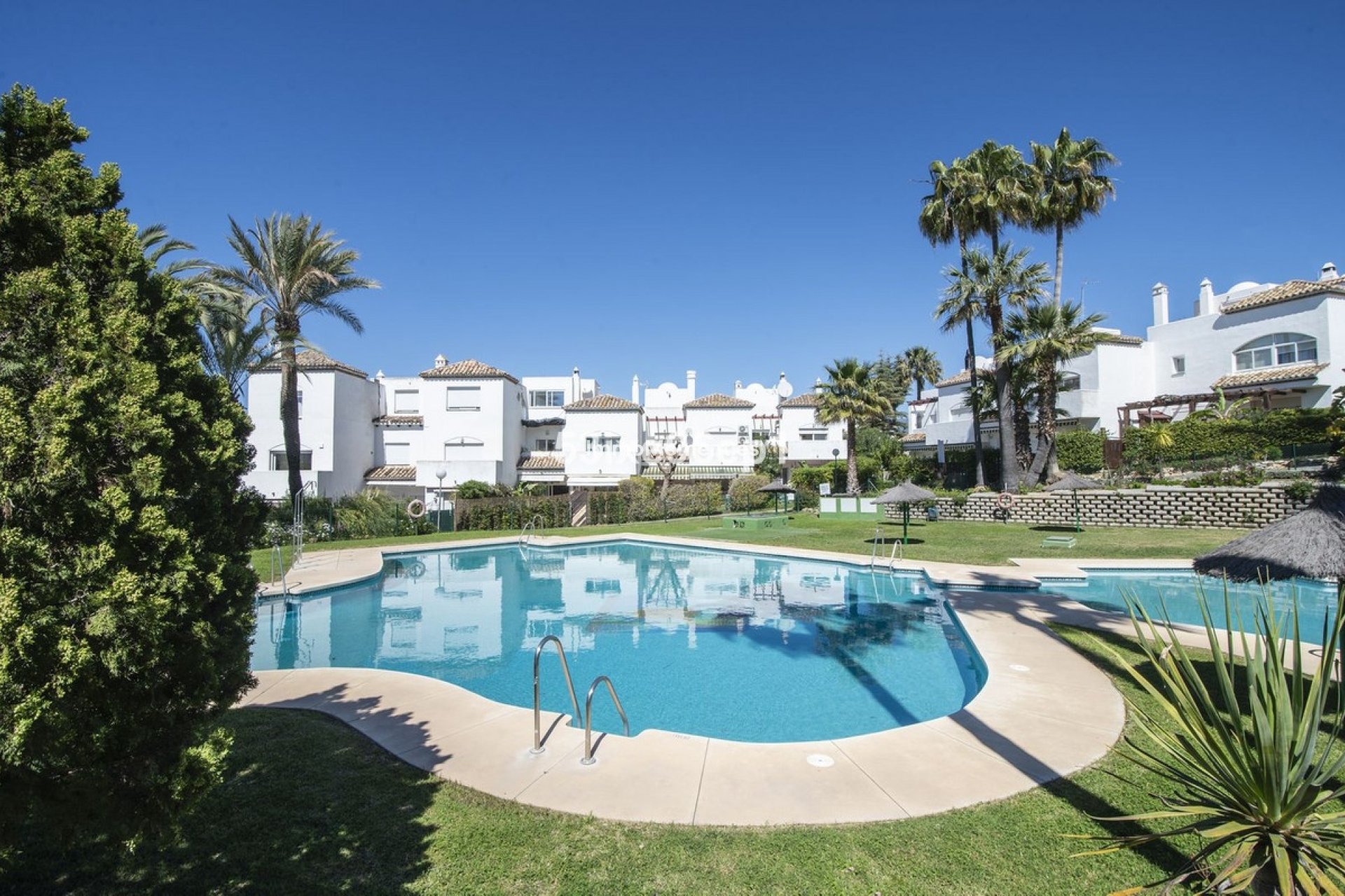 Bestaande woning - Vrijstaande villa - Estepona  - New Golden Mile