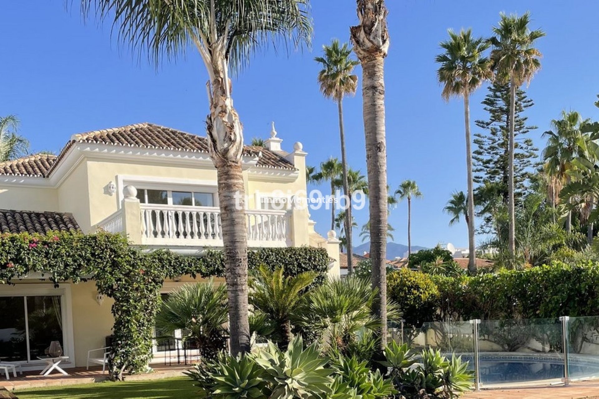 Bestaande woning - Vrijstaande villa - Estepona  - New Golden Mile