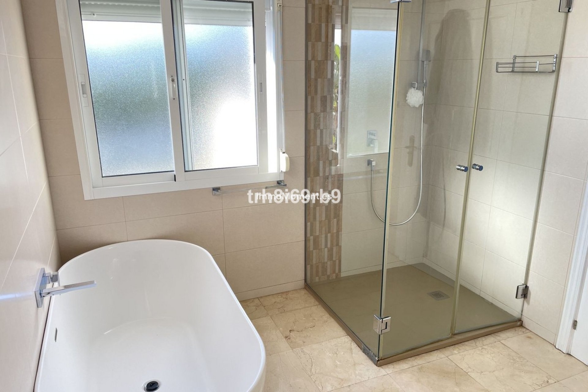 Bestaande woning - Vrijstaande villa - Estepona  - New Golden Mile