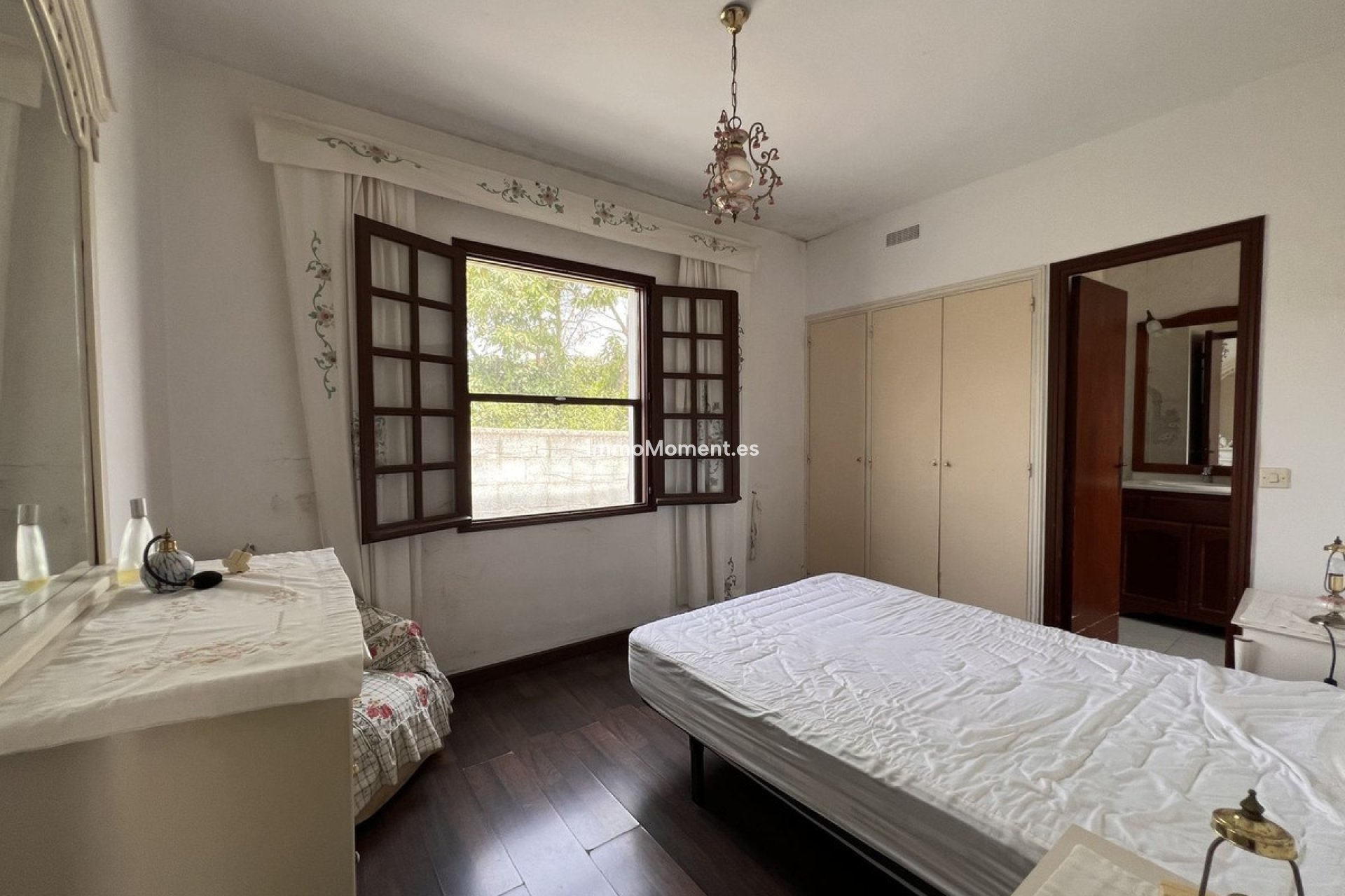 Bestaande woning - Vrijstaande villa - Estepona  - Selwo