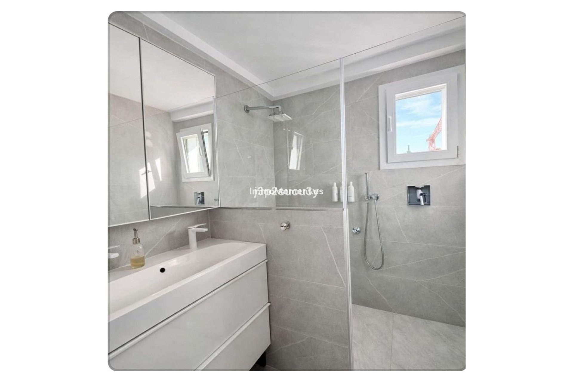 Bestaande woning - Vrijstaande villa - Estepona  - Selwo