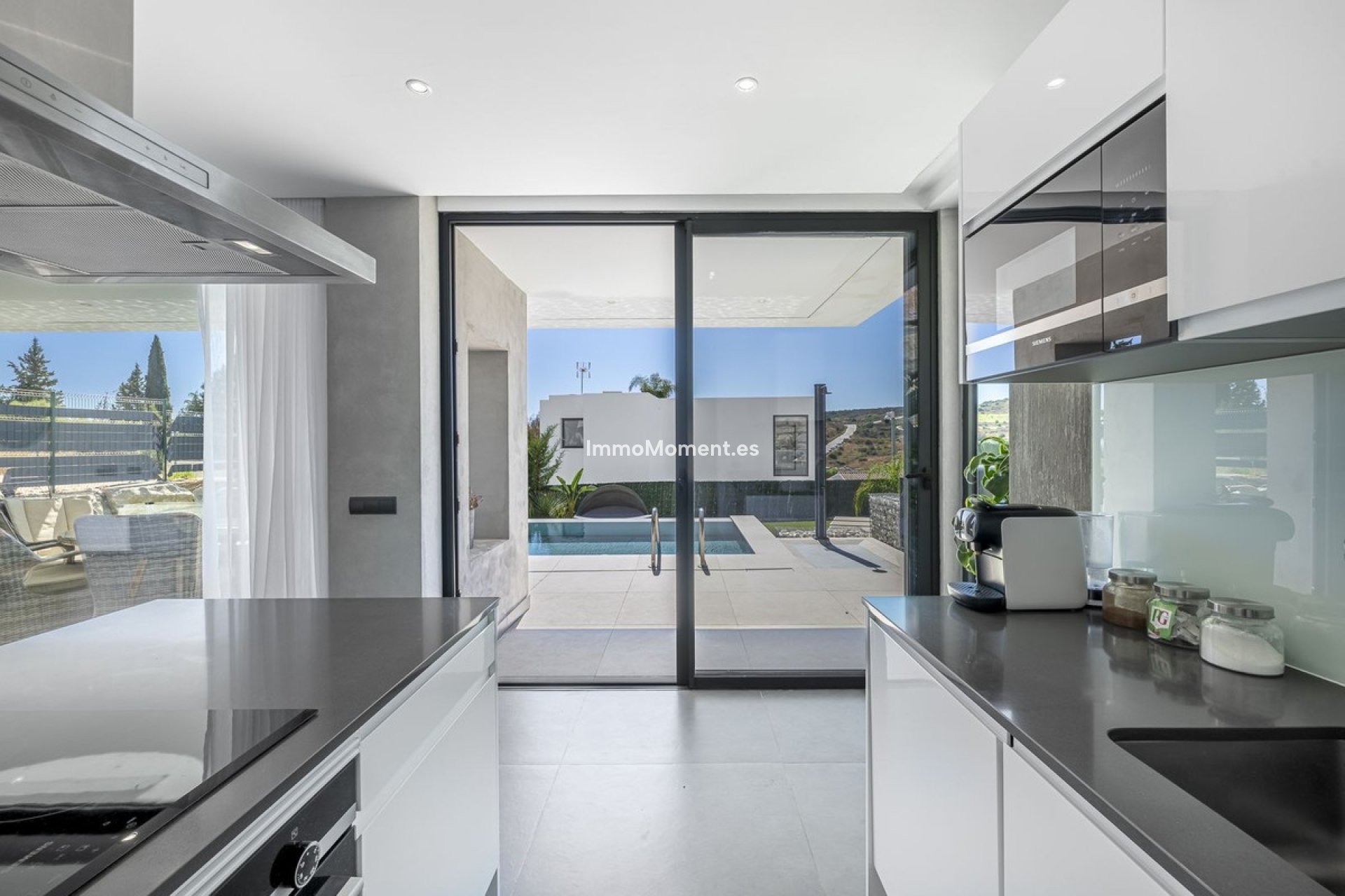 Bestaande woning - Vrijstaande villa - Estepona  - Valle Romano