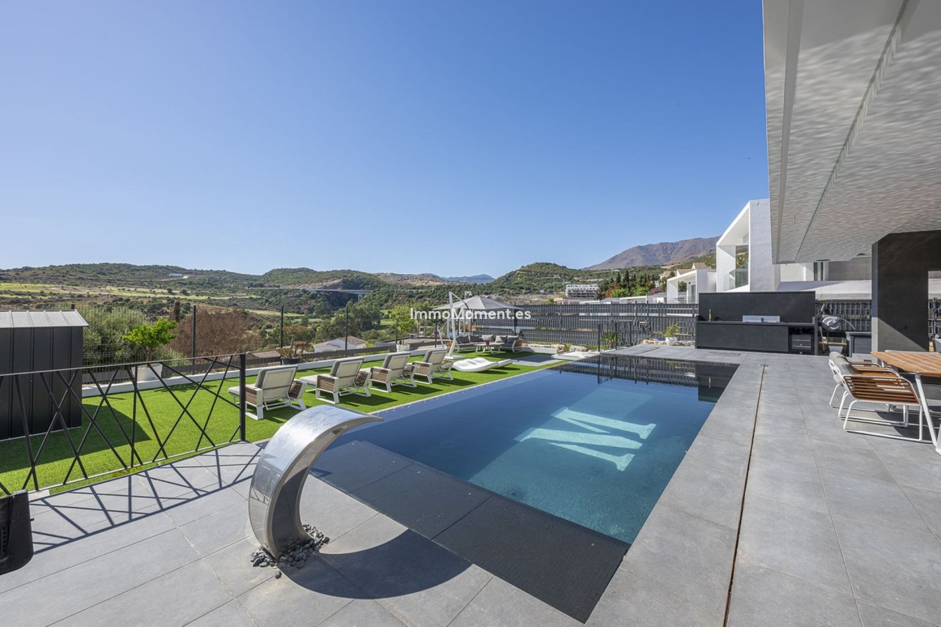 Bestaande woning - Vrijstaande villa - Estepona  - Valle Romano