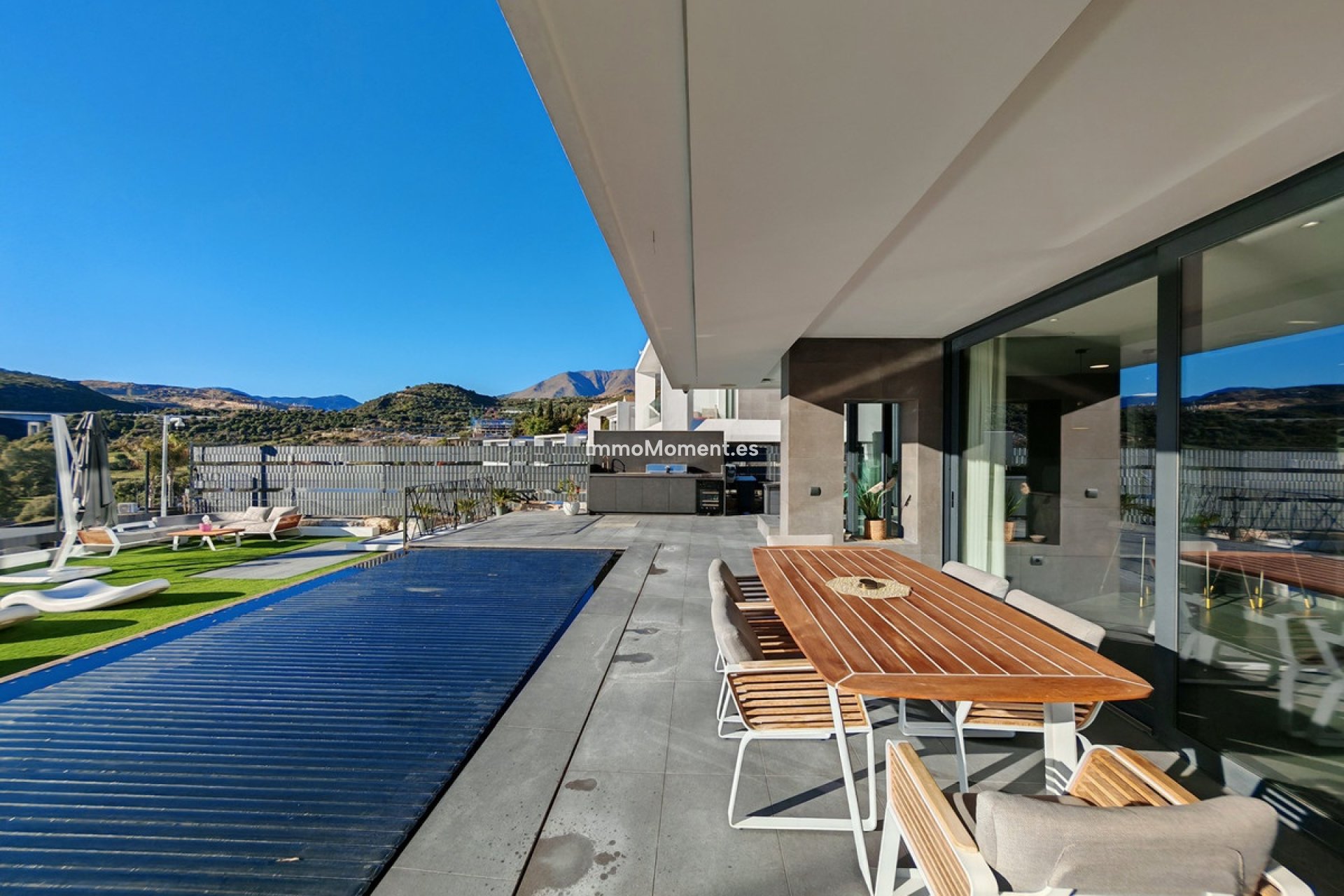 Bestaande woning - Vrijstaande villa - Estepona  - Valle Romano