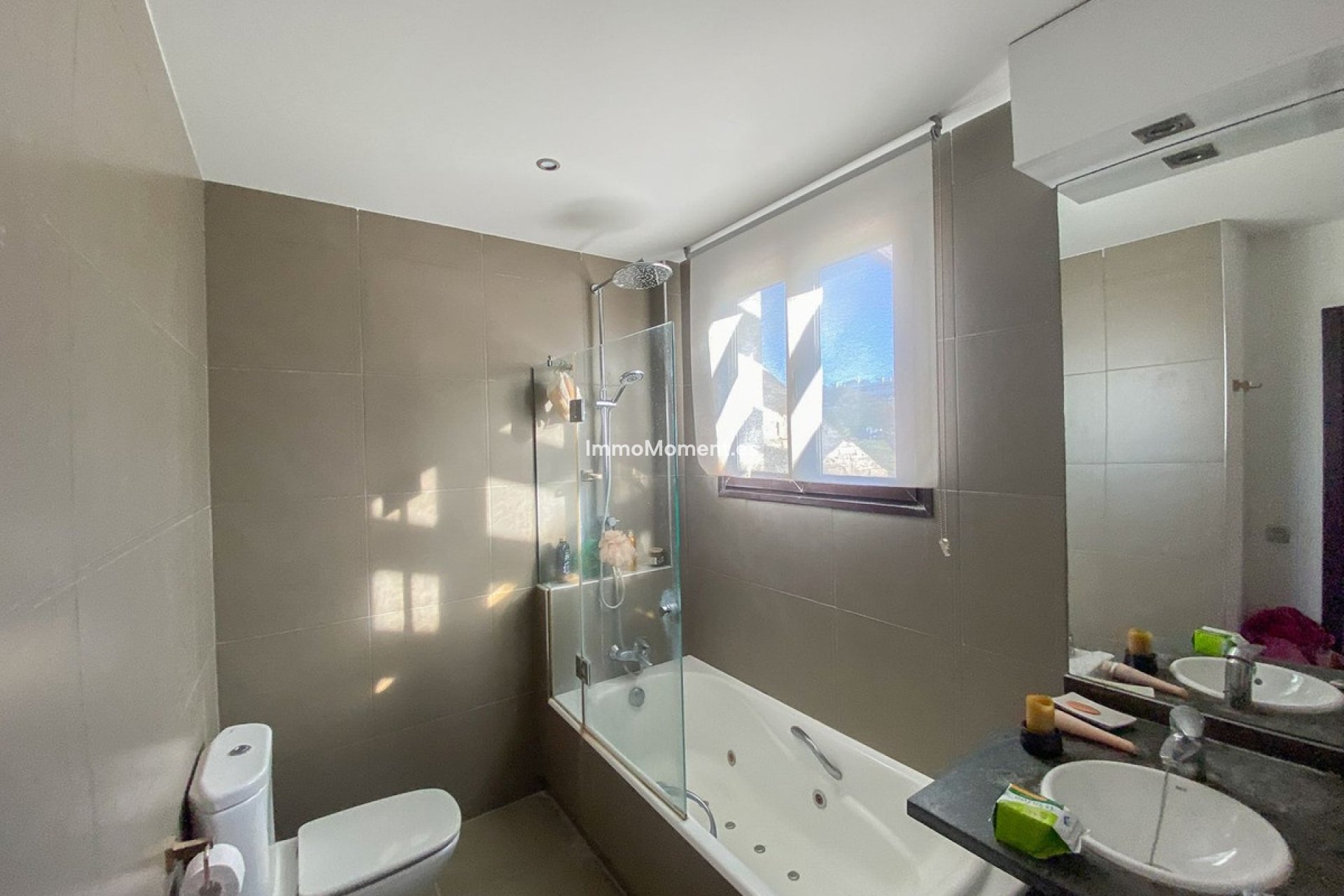 Bestaande woning - Vrijstaande villa - Estepona  - Valle Romano
