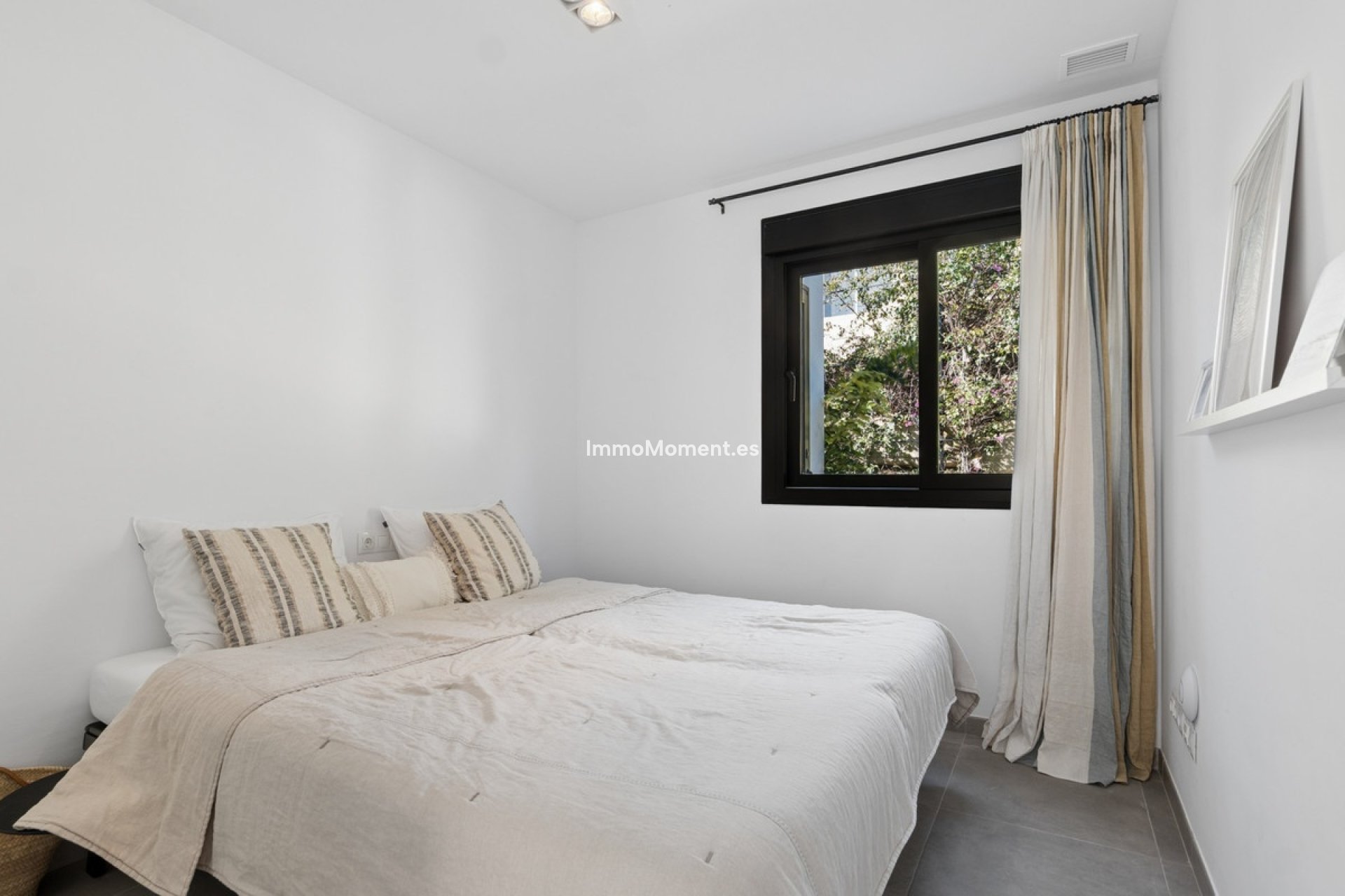 Bestaande woning - Vrijstaande villa - Estepona  - Valle Romano