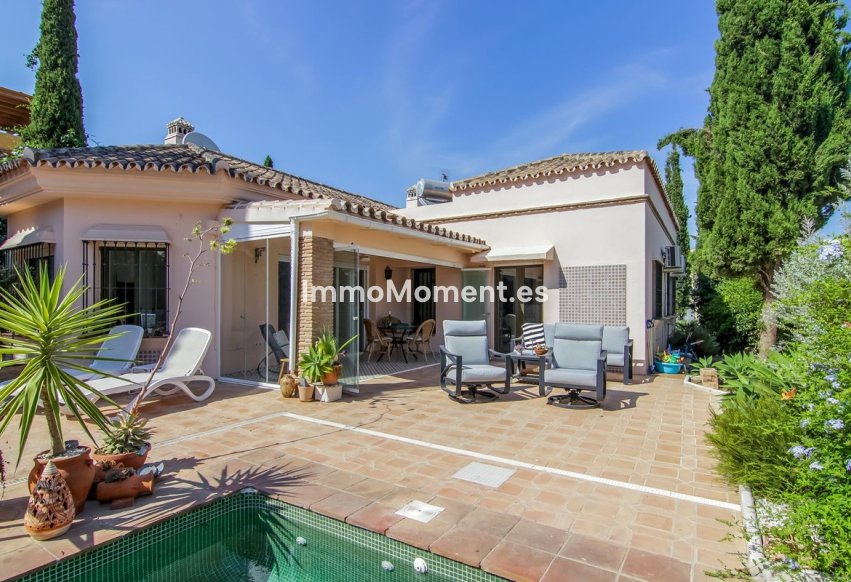 Bestaande woning - Vrijstaande villa - Fuengirola - Fuengirola Centro