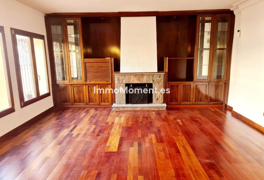 Bestaande woning - Vrijstaande villa - Fuengirola - Fuengirola Centro