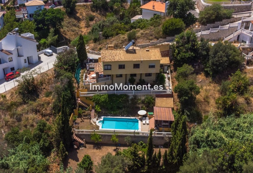 Bestaande woning - Vrijstaande villa - Fuengirola - Torreblanca