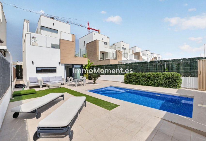 Bestaande woning - Vrijstaande villa - Guardamar del Segura - Urbanización El Raso