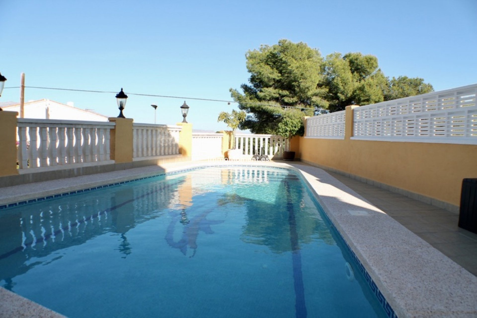 Bestaande woning - Vrijstaande villa - La Nucía - La Nucia Centro