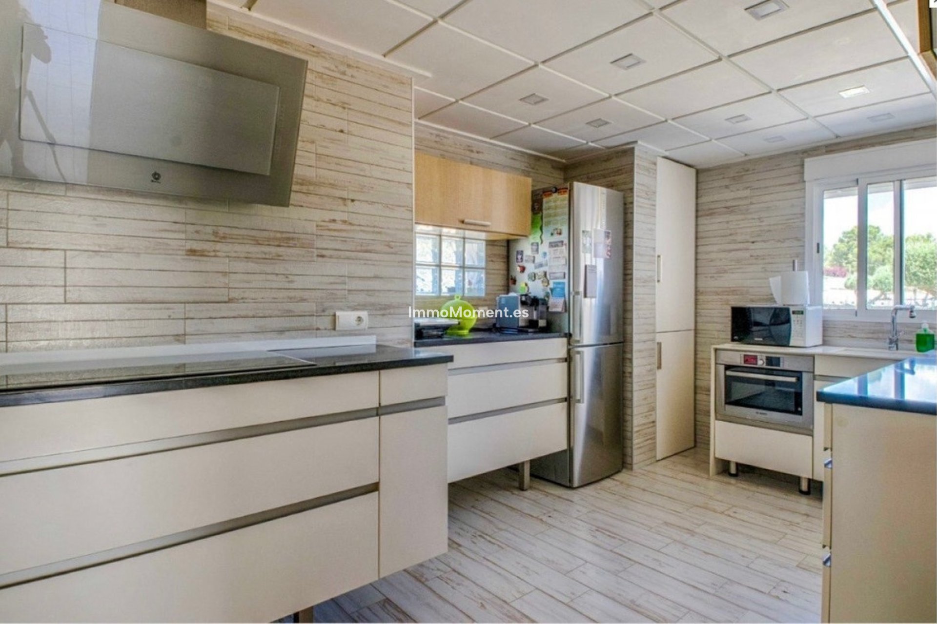Bestaande woning - Vrijstaande villa - La Nucía - La Nucia Centro