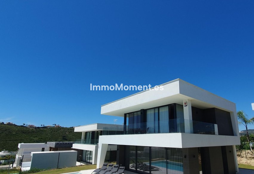 Bestaande woning - Vrijstaande villa - Manilva - La Duquesa