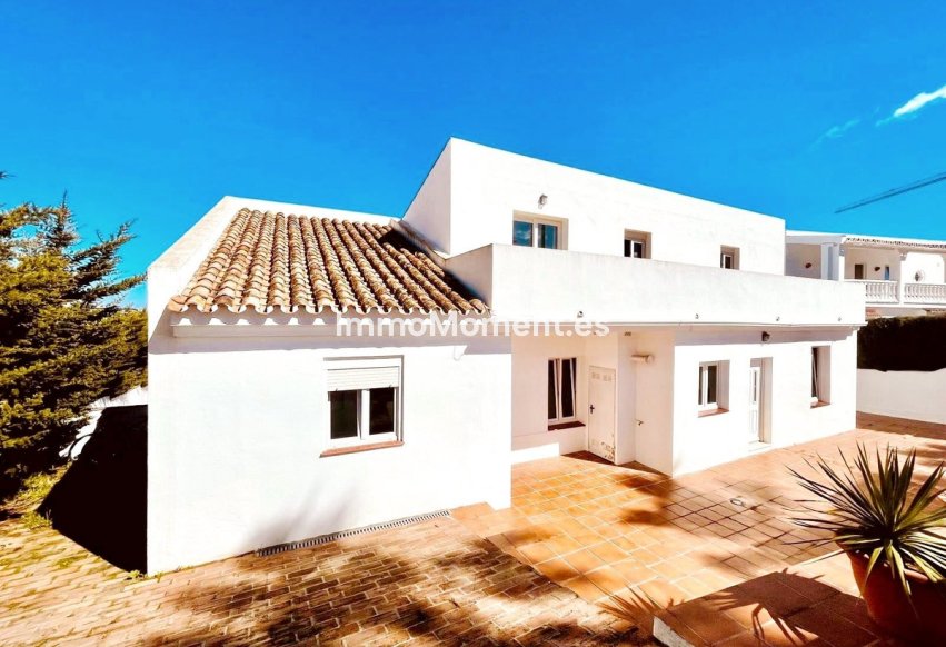 Bestaande woning - Vrijstaande villa - Manilva - La Duquesa