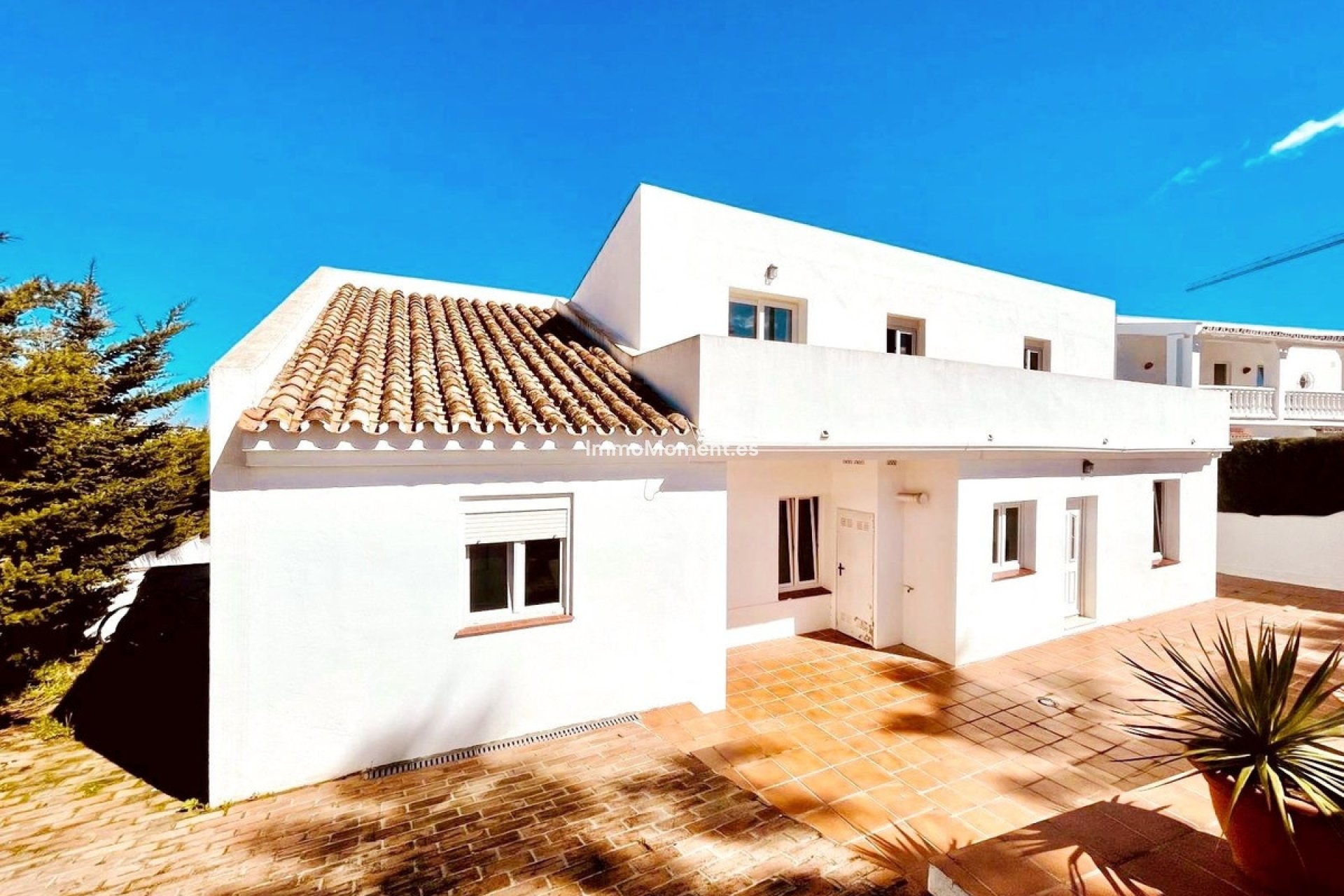 Bestaande woning - Vrijstaande villa - Manilva - La Duquesa