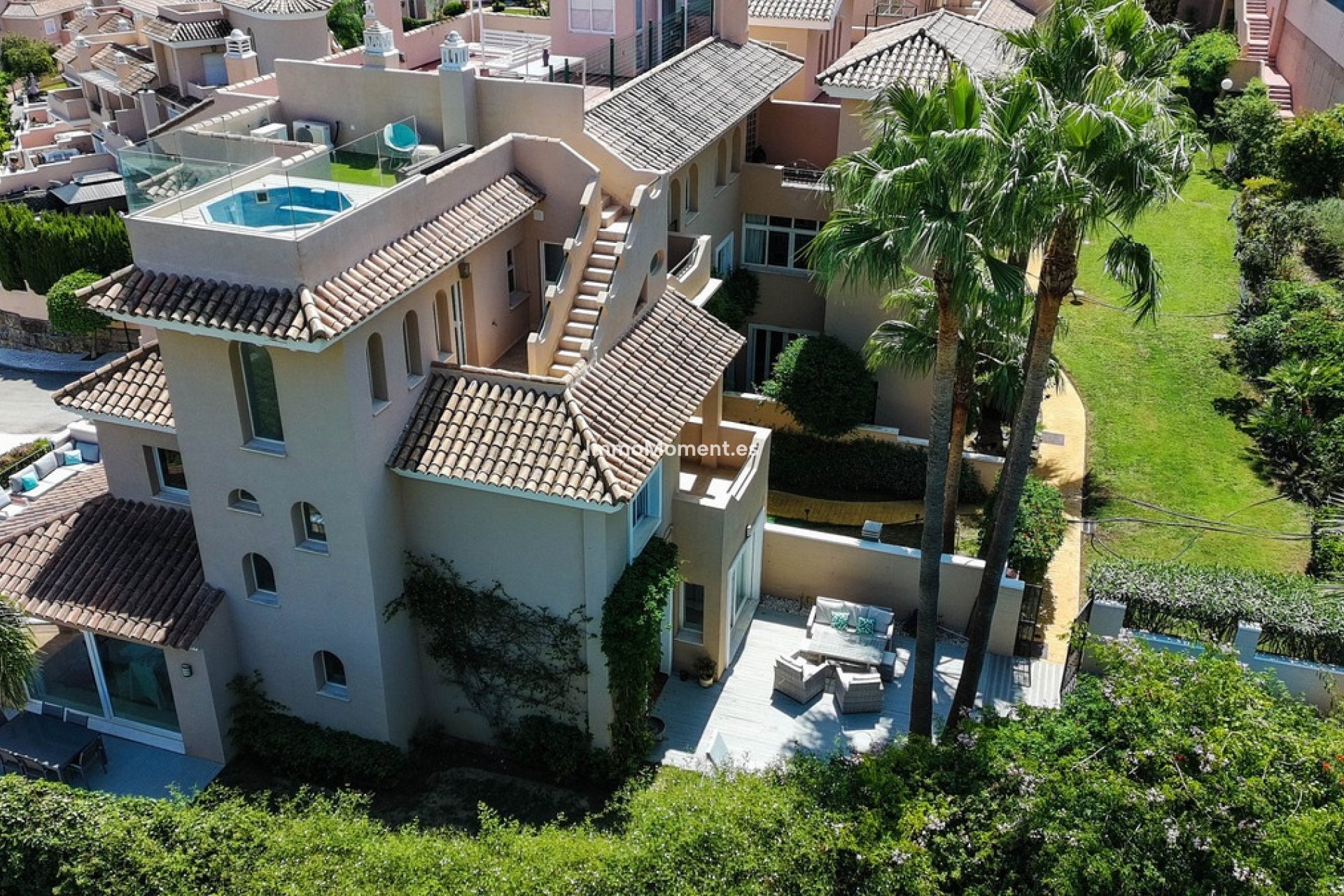 Bestaande woning - Vrijstaande villa - Manilva - La Duquesa