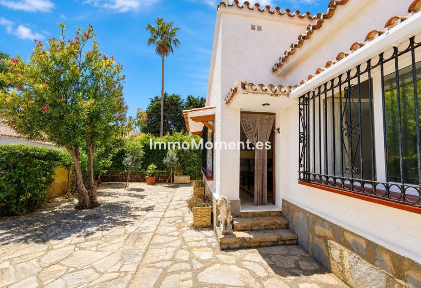 Bestaande woning - Vrijstaande villa - Manilva - La Duquesa