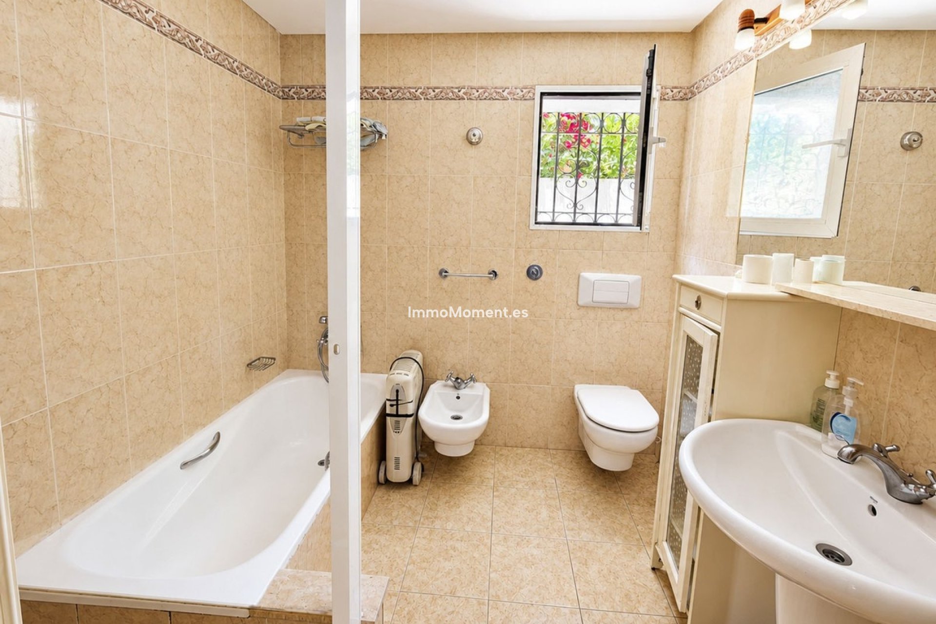 Bestaande woning - Vrijstaande villa - Manilva - La Duquesa
