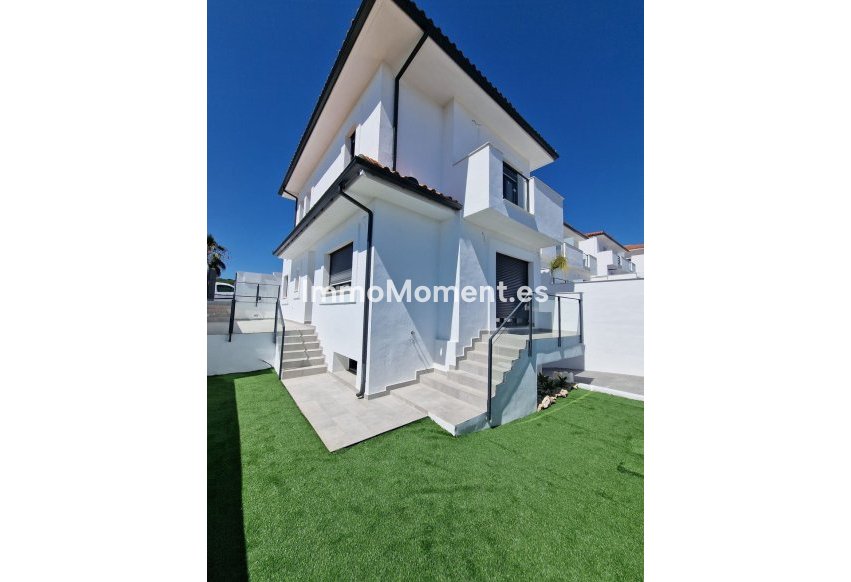 Bestaande woning - Vrijstaande villa - Manilva